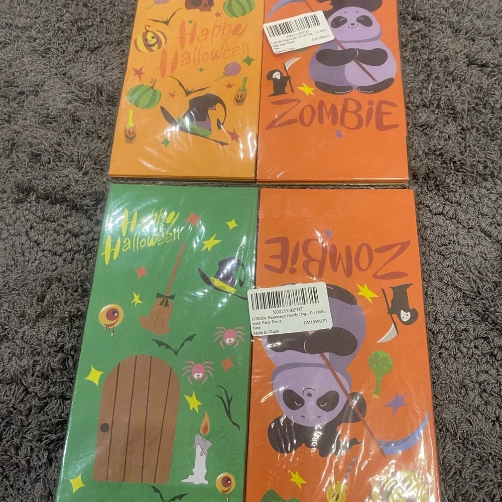 Halloween Party Supplies Assortment - Orange, Black & White